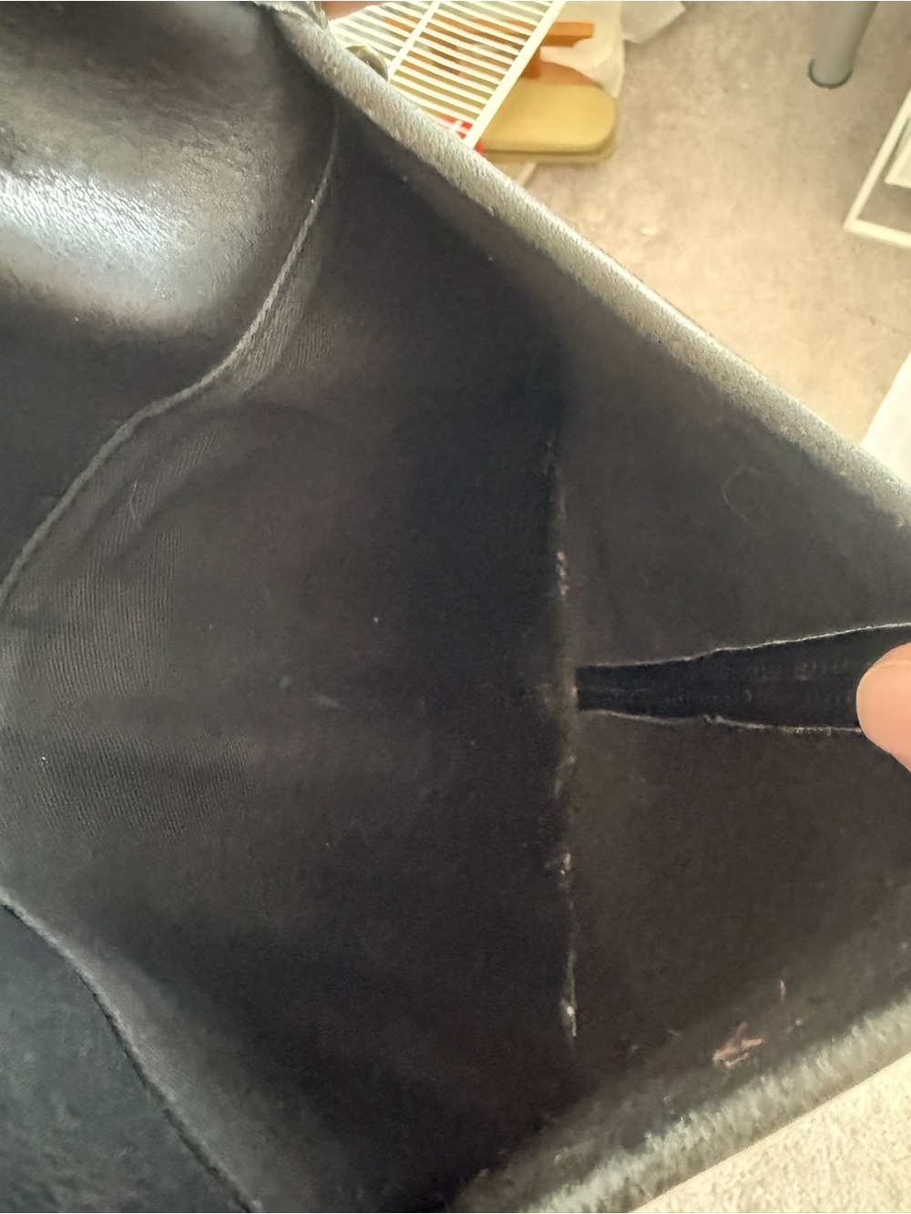 Structured Black Leather Crossbody Bag with Top Handle - Picture 4 of 5